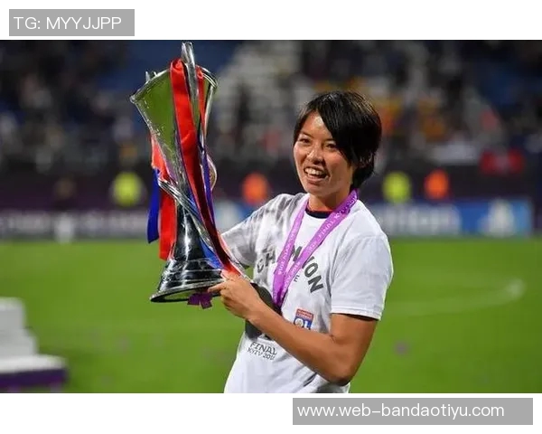 亚足联颁奖典礼将于10月17日举行王霜荣获年度最佳女足运动员提名 亚足联颁奖典礼将于10月17日举行王霜荣获年度最佳女足运动员提名