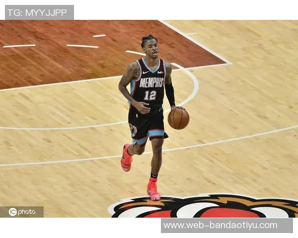 小球时代灰熊如何自我造血生存莫兰特能否带队崛起成领袖 小球时代灰熊如何自我造血生存莫兰特能否带队崛起成领袖