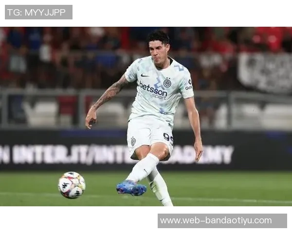 巴萨明确引援计划目标锁定左脚中卫强力边后卫与顶级中锋 巴萨明确引援计划目标锁定左脚中卫强力边后卫与顶级中锋