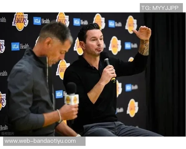 雷迪克点评斯玛特场上对抗激烈认为应增加出手机会提升表现