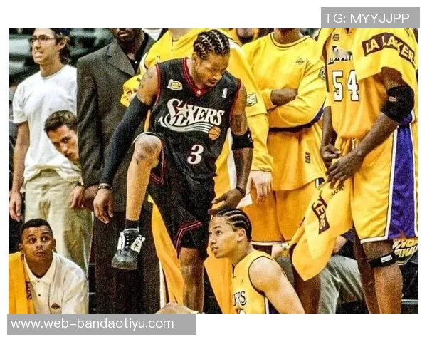 艾弗森重返费城庆祝活动穆大叔缺席76人邀请01东部冠军成员共襄盛举 艾弗森重返费城庆祝活动穆大叔缺席76人邀请01东部冠军成员共襄盛举