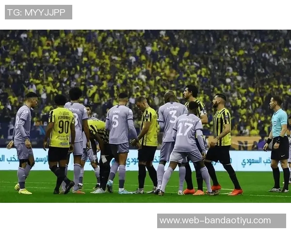 近600名国安球迷远征亚冠客场热情助威气氛火爆几乎反转主场优势