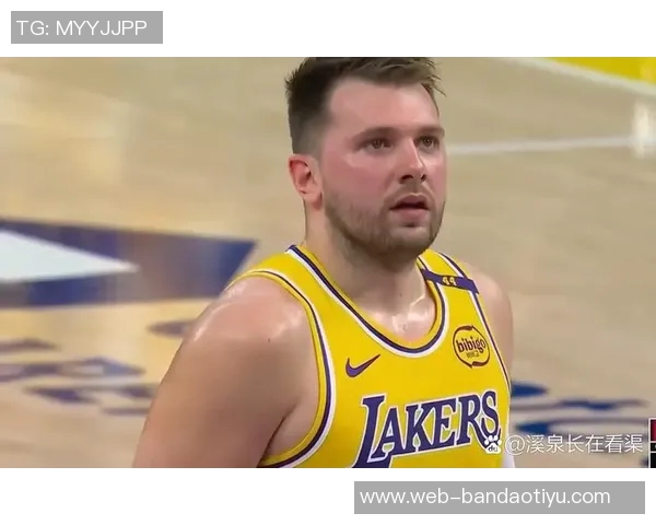 雷迪克谈东契奇的比赛风格：允许他自由发挥享受篮球乐趣